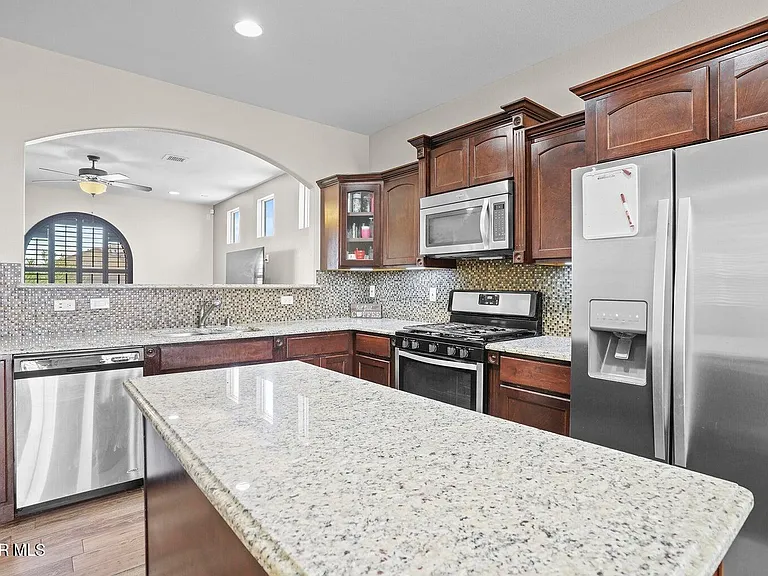 3749 Loma Adriana Dr — Photo 9