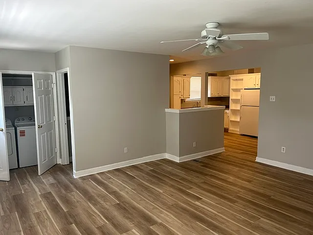 526 E Barbee Ave — Photo 7