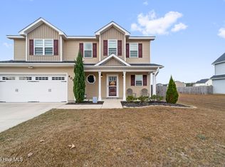 408 Cattle Ranch Ln, Jacksonville, NC 28546
