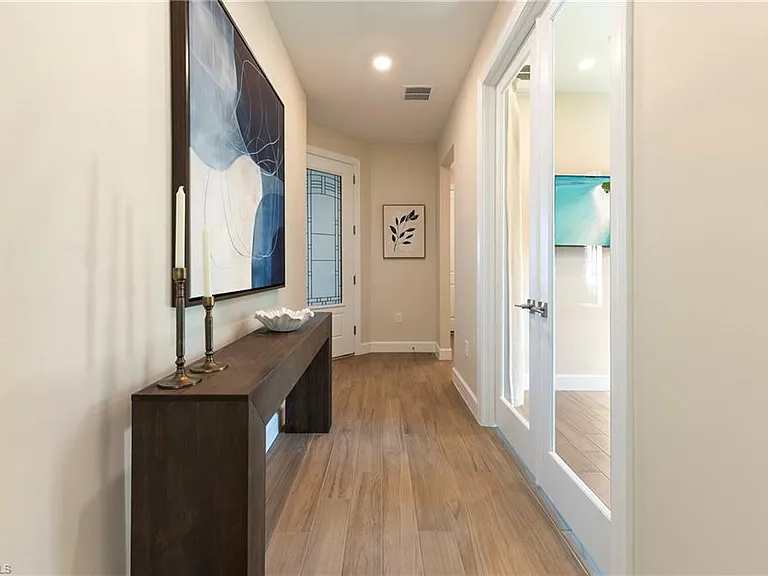 11929 Sacra Pl — Photo 3