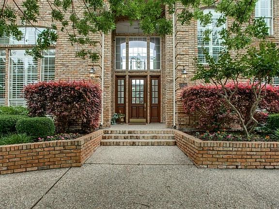 3rd image of 5829 Sky Park Dr