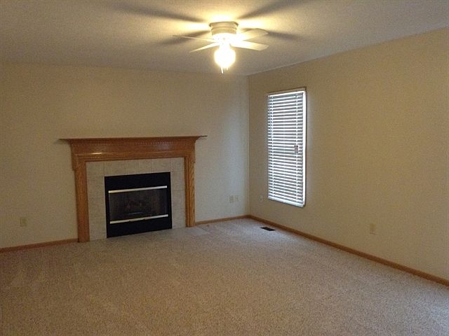 2nd image of 439 Vanderbuilt St #00