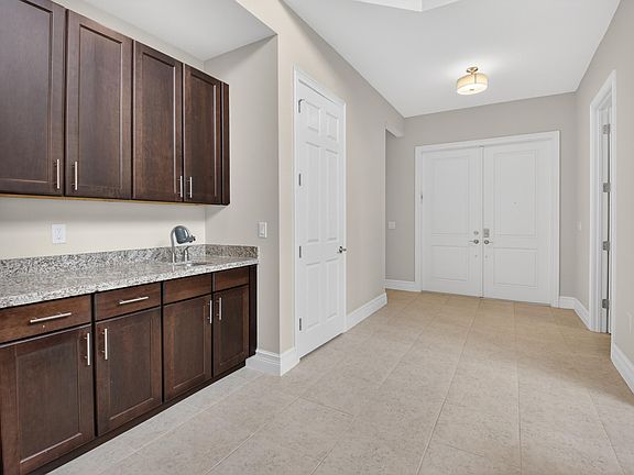 3rd image of 8527 Lewis River Road