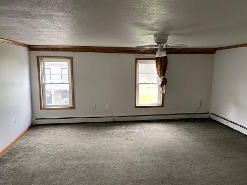 2nd image of 587 Valley Rd Suite 1