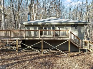 799 The Woods Rd, Hedgesville, WV