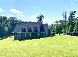 171 Grouse Ridge Rd, Harriman, TN 37748