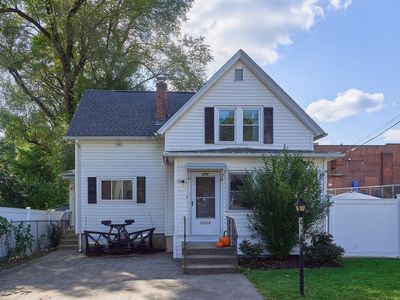 270 Fairmont Ave, Worcester, MA, 01604