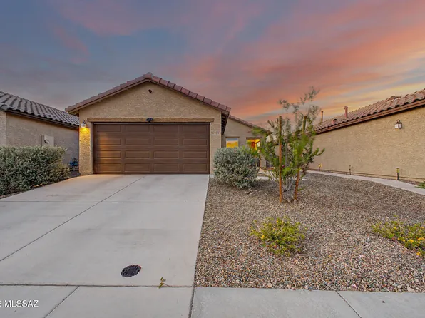8985 E Linderbrook Dr, Tucson, AZ 85730