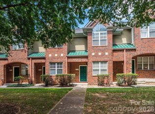 Crown View, Charlotte, NC 28204