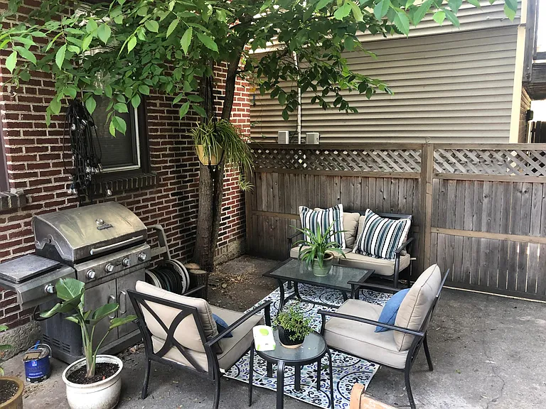 3102 N Southport Ave #2F — Photo 13