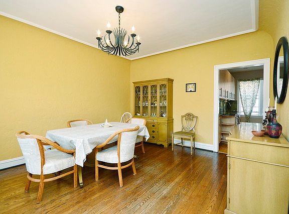5th image of 2458 W Estes Ave Unit 2