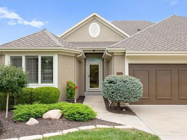 10007 Millstone Dr, Lenexa, KS 66220