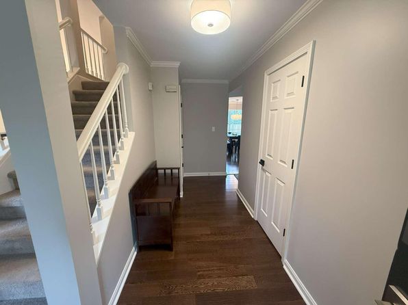 1161 Narrow Ln, Lexington, KY 40517