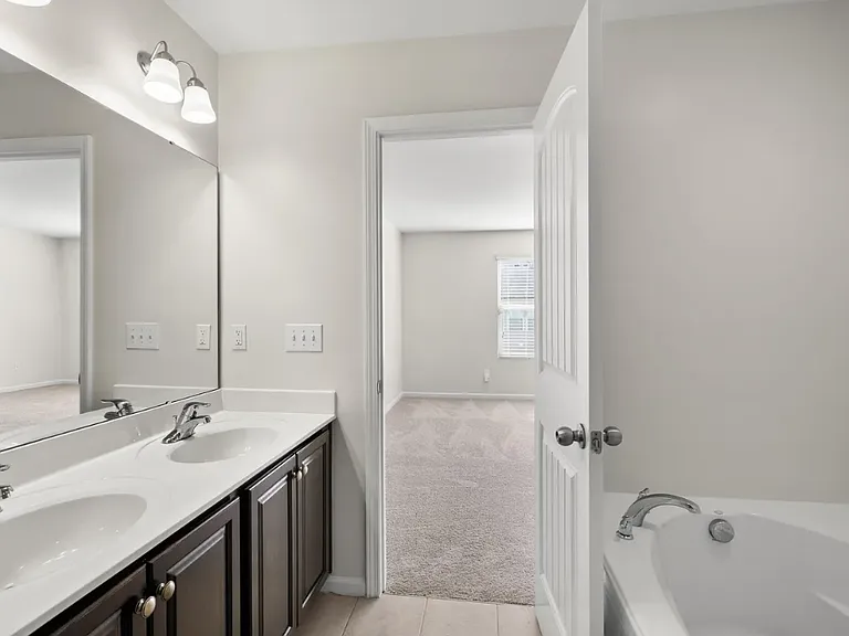 309 Leighann Ridge Ln — Photo 5