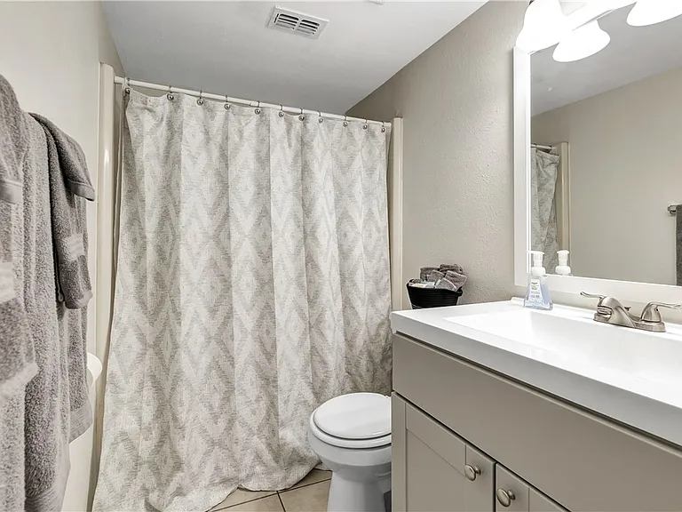 1516 Hawk Tree Dr #A — Photo 12