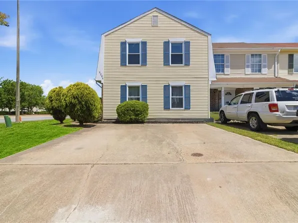 5296 Settlers Park Dr, Virginia Beach, VA 23464