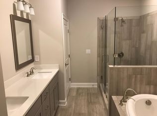 525 Letchas Ln, Alpharetta, GA 30009