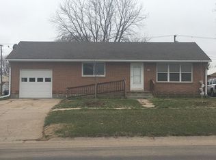 721 N 5th Ave, Broken Bow, NE 68822