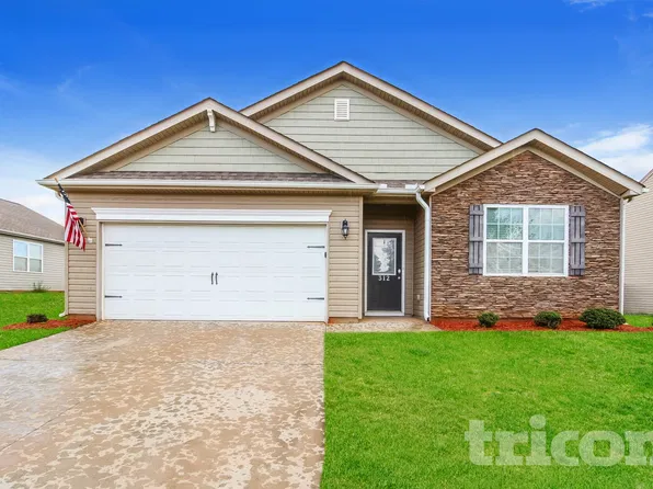 312 New Spring Ln, Boiling Springs, SC 29316
