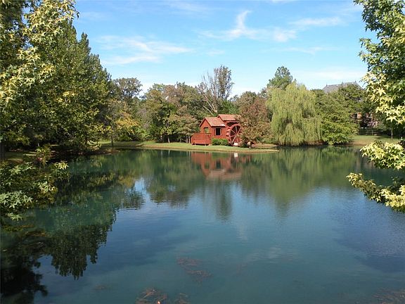 5th image of 11829 Mill Hollow Ct