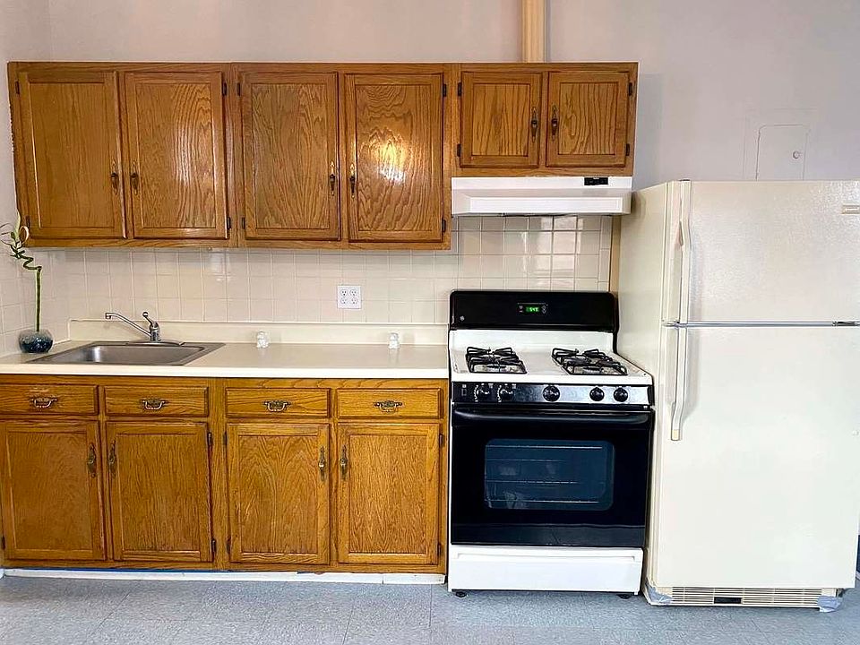 1st image of 30-64 21st St #3L