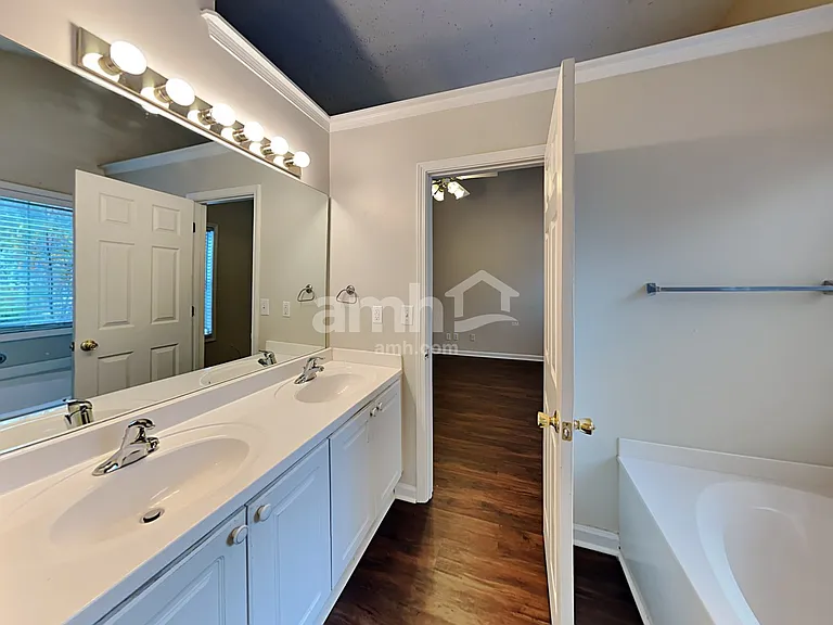 675 Lendl Ln — Photo 15