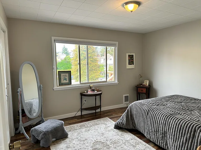 1030 Lawrence St #4 — Photo 8