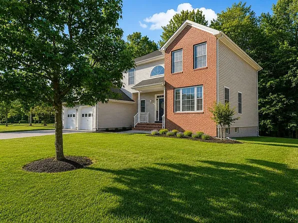 56 Chesapeake Rd, Monmouth Junction, NJ 08852