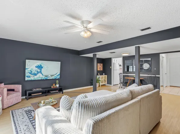 208 Cloverdale Blvd Unit 8, Fort Walton Beach, FL 32547