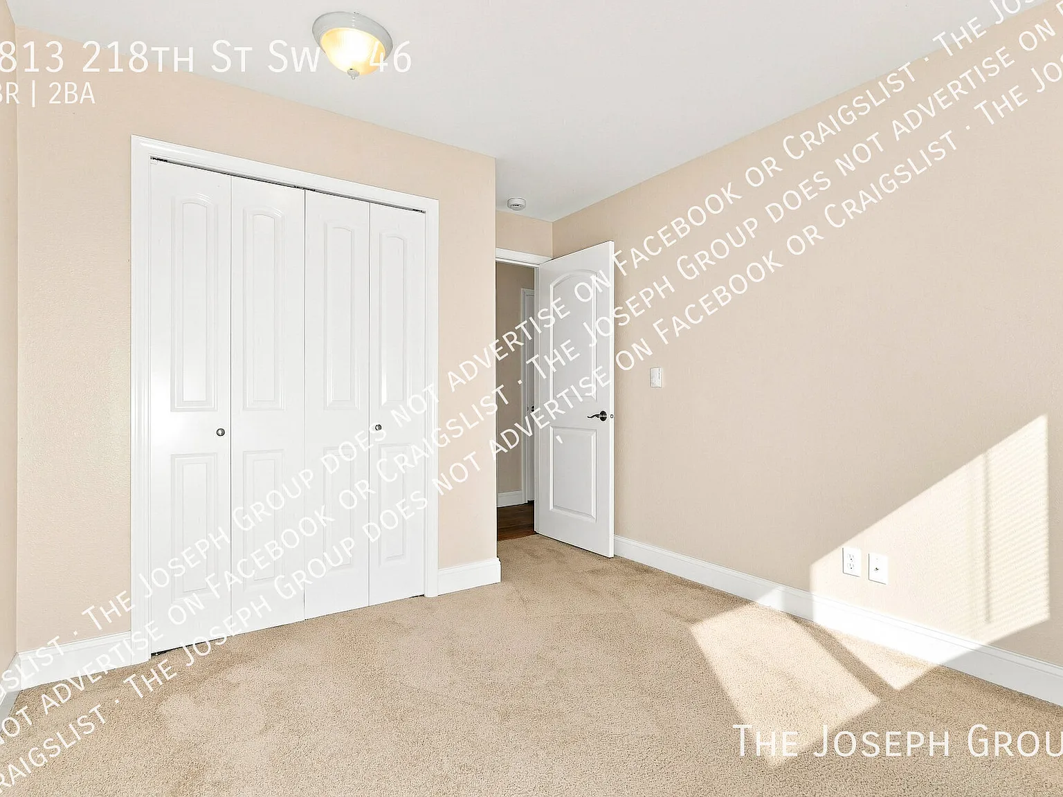 Lovely 3-Bedroom Home in Edmonds — Photo 4
