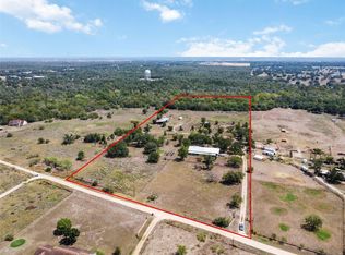 145 Three Oaks Ln, Bastrop, TX 78602