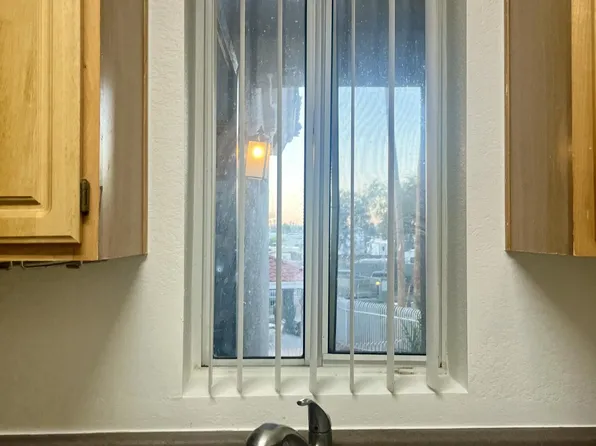 2929 W YORKSHIRE Drive #2121, Phoenix, AZ 85027