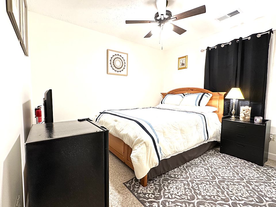 1st image of 25 Jim Bullard Pl