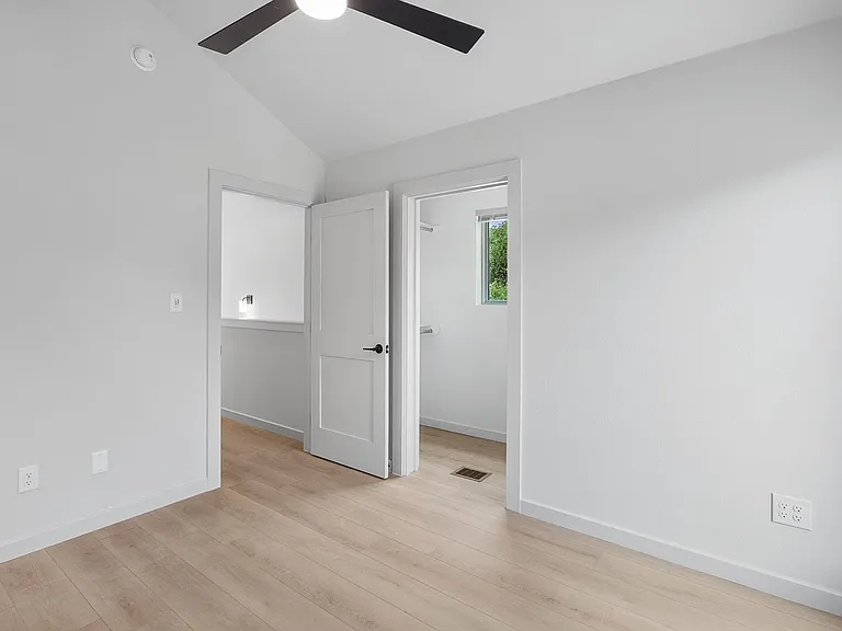 Modern Luxury in San Marcos' Premier Courtyard Community Now Leasing! — Photo 69