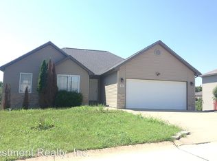 201 Settlers Pass, Waynesville, MO 65583