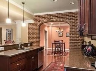1002 Jubal Early Dr, Fredericksburg, VA 22401