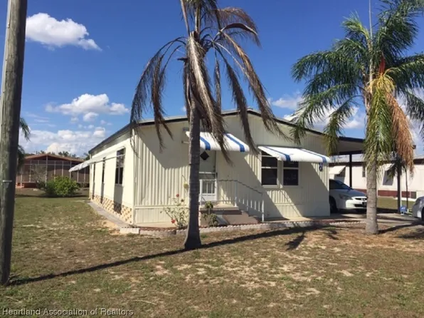 1264 W Bell St, Avon Park, FL 33825