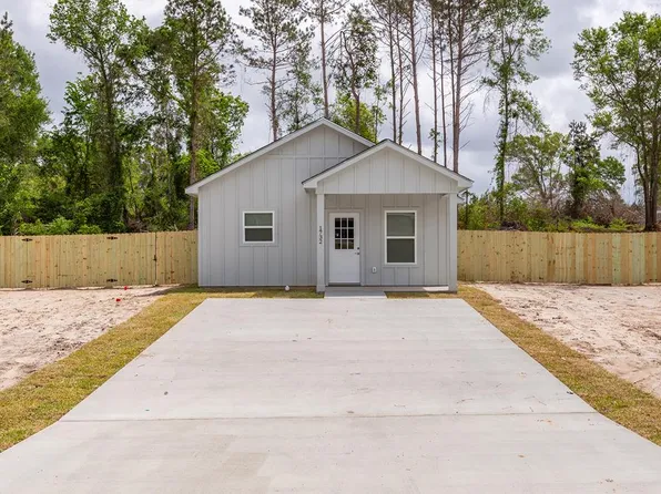 1732 Sayers St, Lufkin, TX 75904