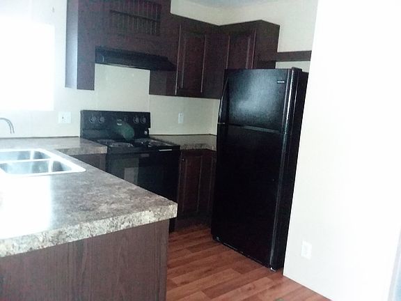 3rd image of 7101 Lillian Hwy Lot 40