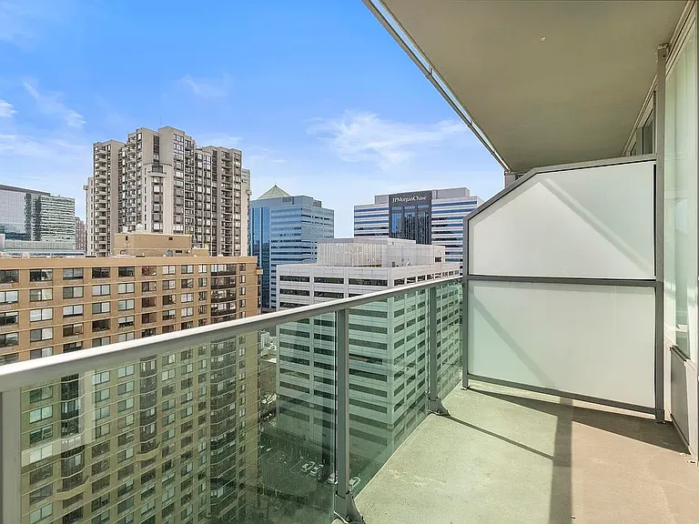 20 Newport Pkwy #2306 — Photo 7