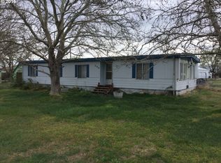 250 N Wayne St, Stanfield, OR 97875