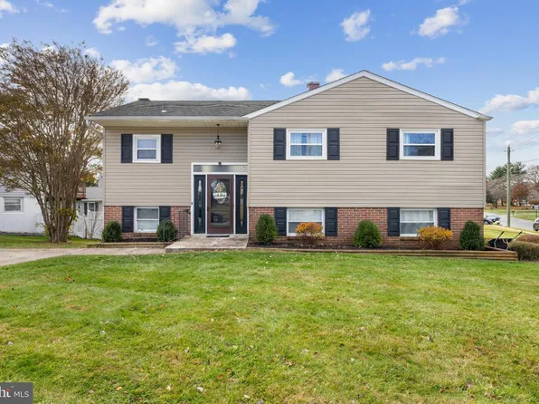 4501 Sandra Lake Rd, Perry Hall, MD 21128