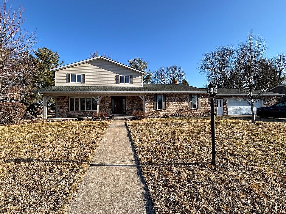 1st image of 35 Hickory Ridge Dr