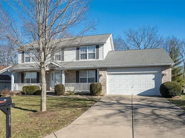 319 Hickory Wood Ct, Lake Saint Louis, MO 63367