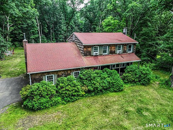 3rd image of 99 Great Brook Road