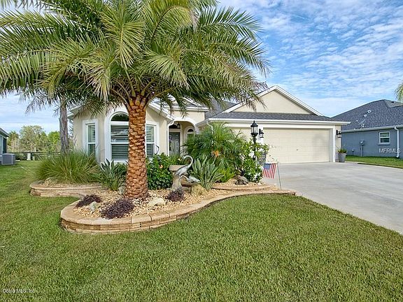 3rd image of 671 Twinkle Cir