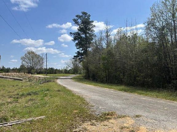 4th image of 1776 County Road 9