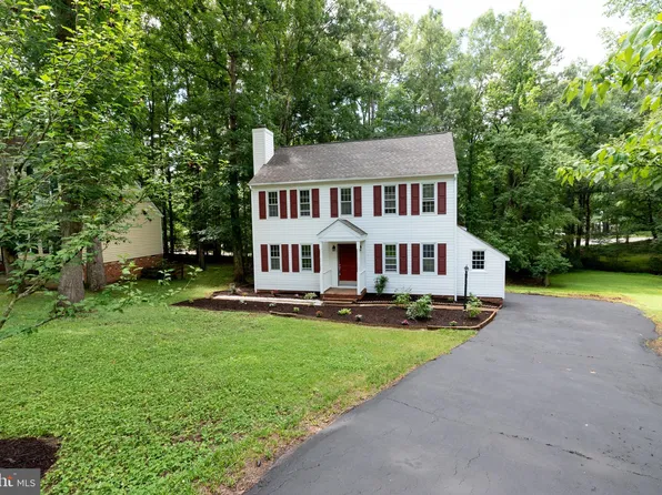 6011 Mill Spring Ct, Midlothian, VA 23112