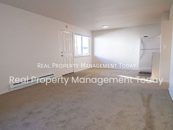 5th image of 3837 S Junett St APT 9
