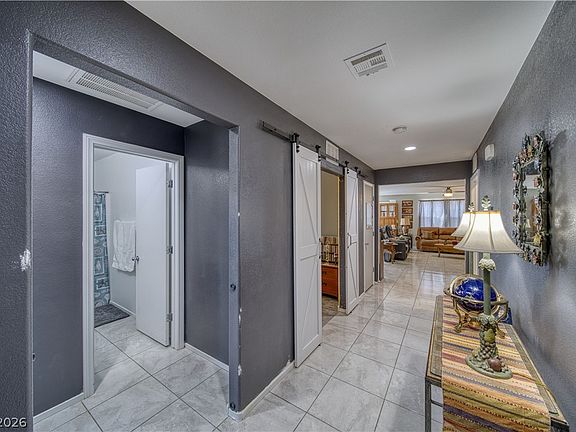 3rd image of 3981 E Garfield Dr